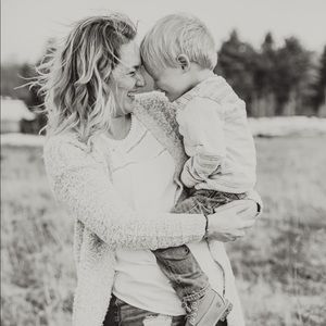 Meet your Posher, Casey